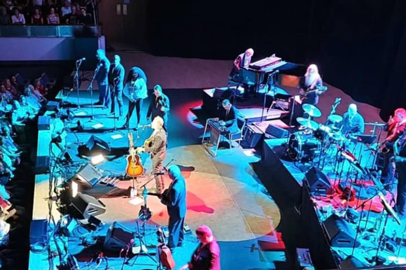 Lyle Lovett and his Large Band